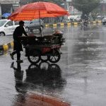 Karachi Likely to Experience Strong Winds and Light Drizzle Today