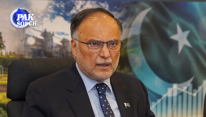 Ahsan Iqbal Responds to Bilawal, Says Kashmir Wants ‘Lahore-Like Development’