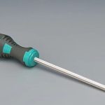 10th-Grade Student Attacks Teacher with Screwdriver, Leaving Him Seriously Injured